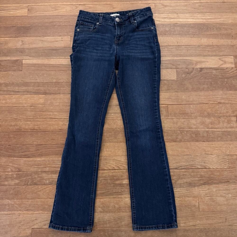 Maurices Women's Blue Classic Flare Jeans - Size 4
 b90